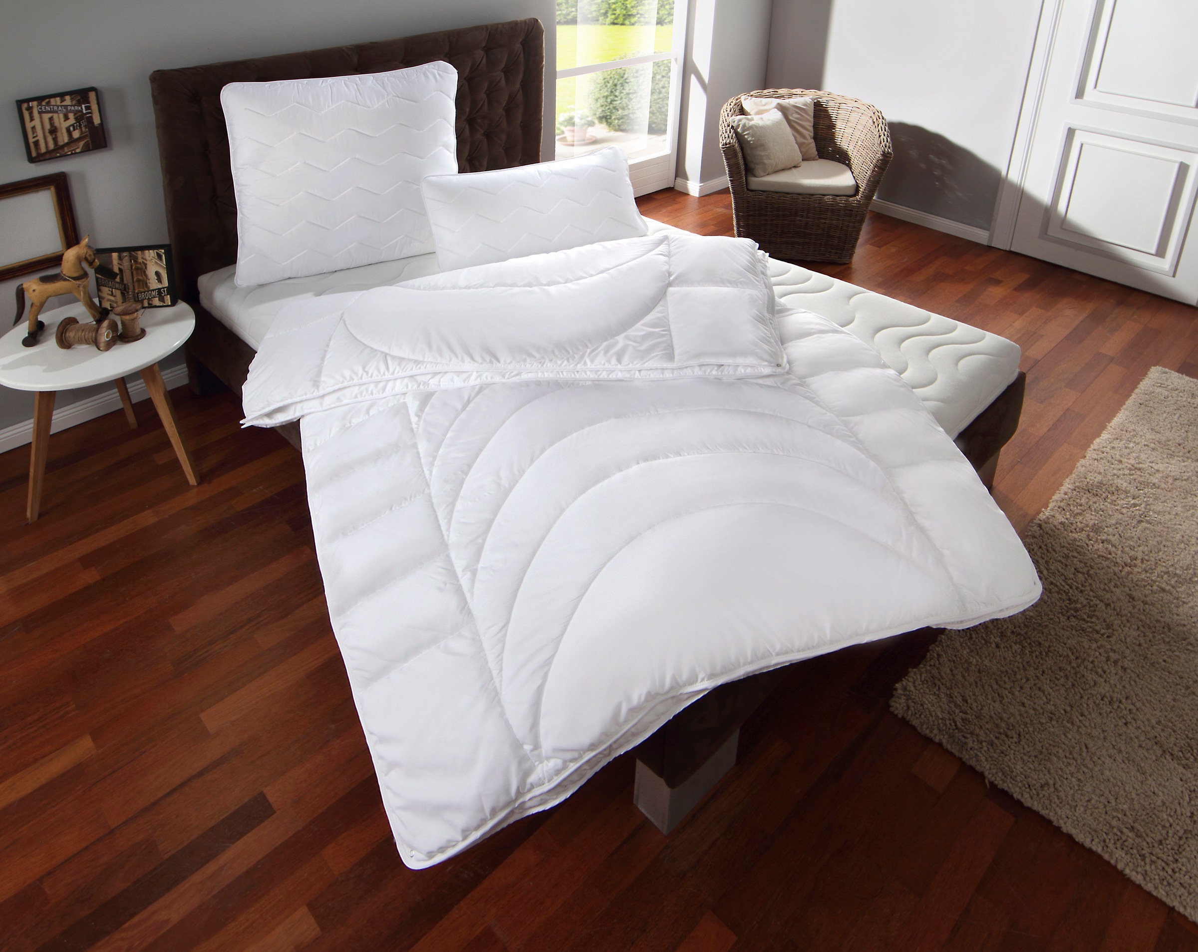 my home Microfaserbettdecke »Mondschein, Bettdecke 135x200 cm, 155x220 cm, 200x200 cm« 4-Jahreszeiten Füllung Polyester 1 Stk. tlg. Bettdecken, Sommer, Winter; allergiker geeignet (Hausstauballergiker)