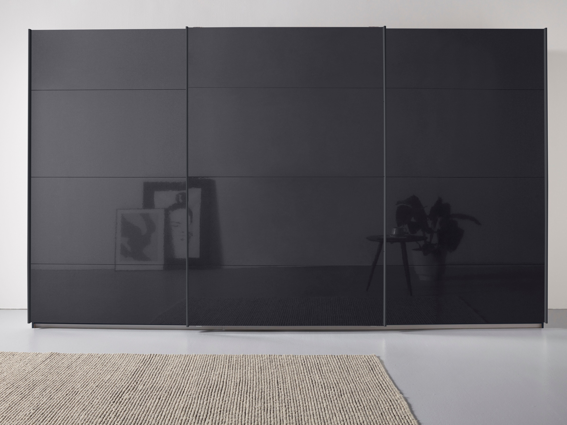 rauch Schwebetürenschrank »Kleiderschrank Schrank Garderobe TOPSELLER OTELI inkl. Inneneinteilung« Breiten 203/271/315/360 cm Höhen 210/229 cm, mit 3 Innenschubladen sowie zusätzlichen Einlegeböden MADE IN GERMANY