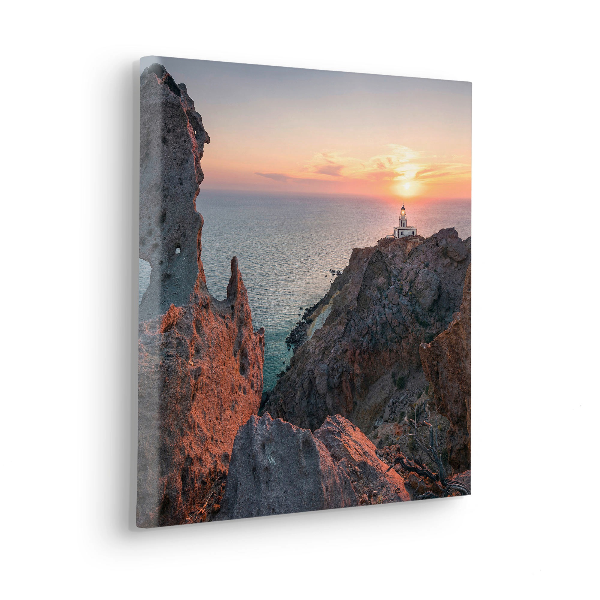 Komar Leinwandbild »Lighthouse - Größe 40 x 40 cm« Baum Berge Blumen Blätter Foto Jahreszeiten Landschaft Meer Natur Palmen Strand Packung, 1 Stk. tlg. Keilrahmenbild mi Echtholzrahmen