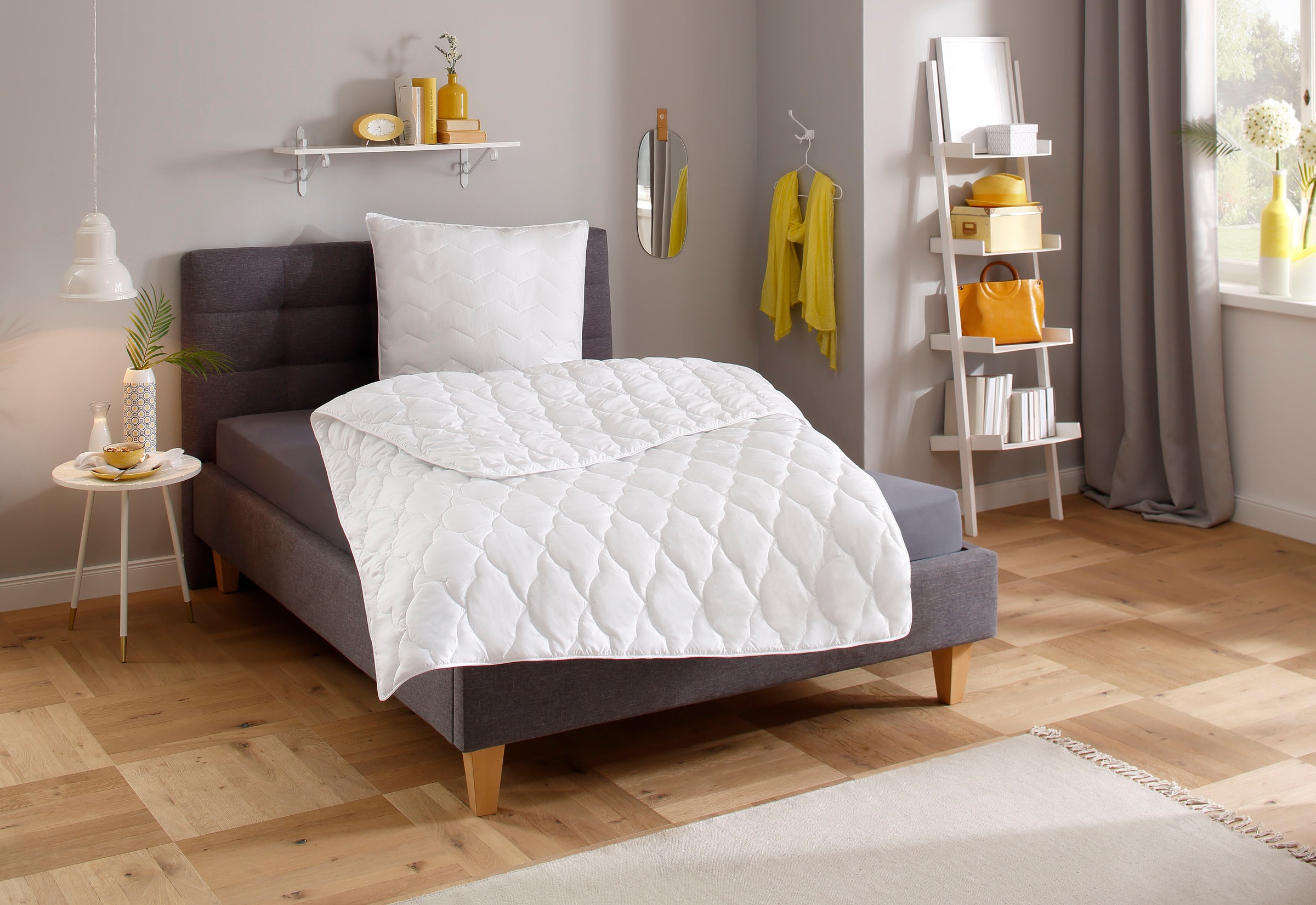 my home Microfaserbettdecke »Mondschein, Bettdecke 135x200 cm, 155x220 cm, 200x200 cm« leicht Füllung Polyester 1 Stk. tlg. Bettdecken, Sommer, Winter; allergiker geeignet (Hausstauballergiker)