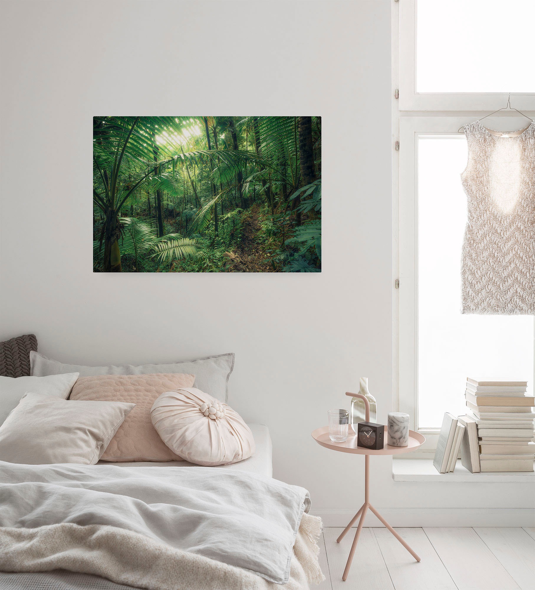 Komar Leinwandbild »Jungleflair - Größe 90 x 60 cm« Baum Berge Blätter Foto Jahreszeiten Landschaft Meer Natur Palmen Strand Packung, 1 Stk. tlg. Keilrahmenbild mi Echtholzrahmen