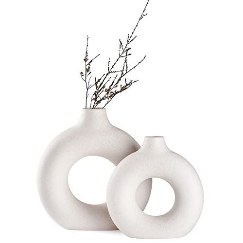 Sawoake Weiße Donut Keramik Vase Satz von 2 für Moderne Home Decor, Runde Matte Vasen für Pampasgras, Neutral Boho Nordic Minimalismus Stil Blumenvasen(Groß+klein)