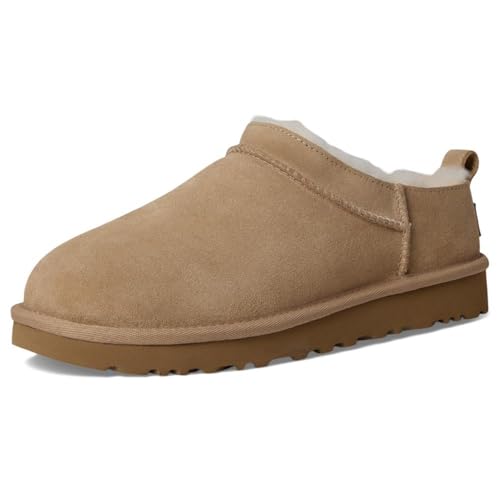 UGG Klassische beigefarbene Micro-Stiefeletten