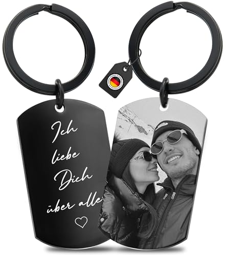 BAVELA Schlüsselanhänger personalisiert mit Bild & Gravur | Personalisierte Geschenke | Weihnachten | Schwarz-Weiß Fotogravur | Geschenk für Freund & Freundin