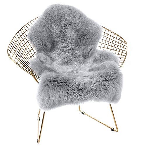 Cumay Faux Lammfell Schaffell Teppich 60 x 90 cm Lammfellimitat Teppich Longhair Fell Optik Nachahmung Wolle Bettvorleger Sofa Matte (Grau)
