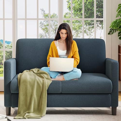 Sofa 2 Sitzer Klein, 130cm Mini Couch Klein, Gemütliches kleines Sofa für Jugendzimmer, Werkzeugfreies Aufstellen von Minisofa, 2er Sofas und Couchs aus Vollholz, Kleine Sofas Wohnzimmer, Blau Grau