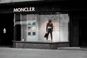 Moncler auf Raten kaufen